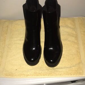 Just Fab Patent Leather Water Proof Chunky Heel Winter Boots
